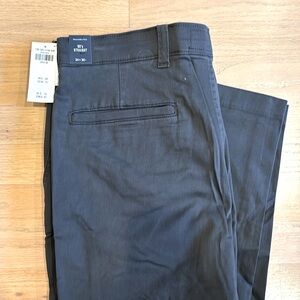 Abercrombie & Fitch 90’s Straight dark gray pants — size 34x30 — NWT